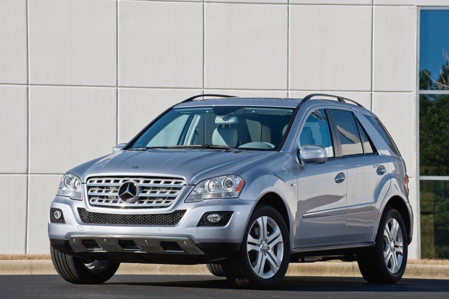  Mercedes-Benz ML450 Hybrid 2010 года  (фото 12 из 27)